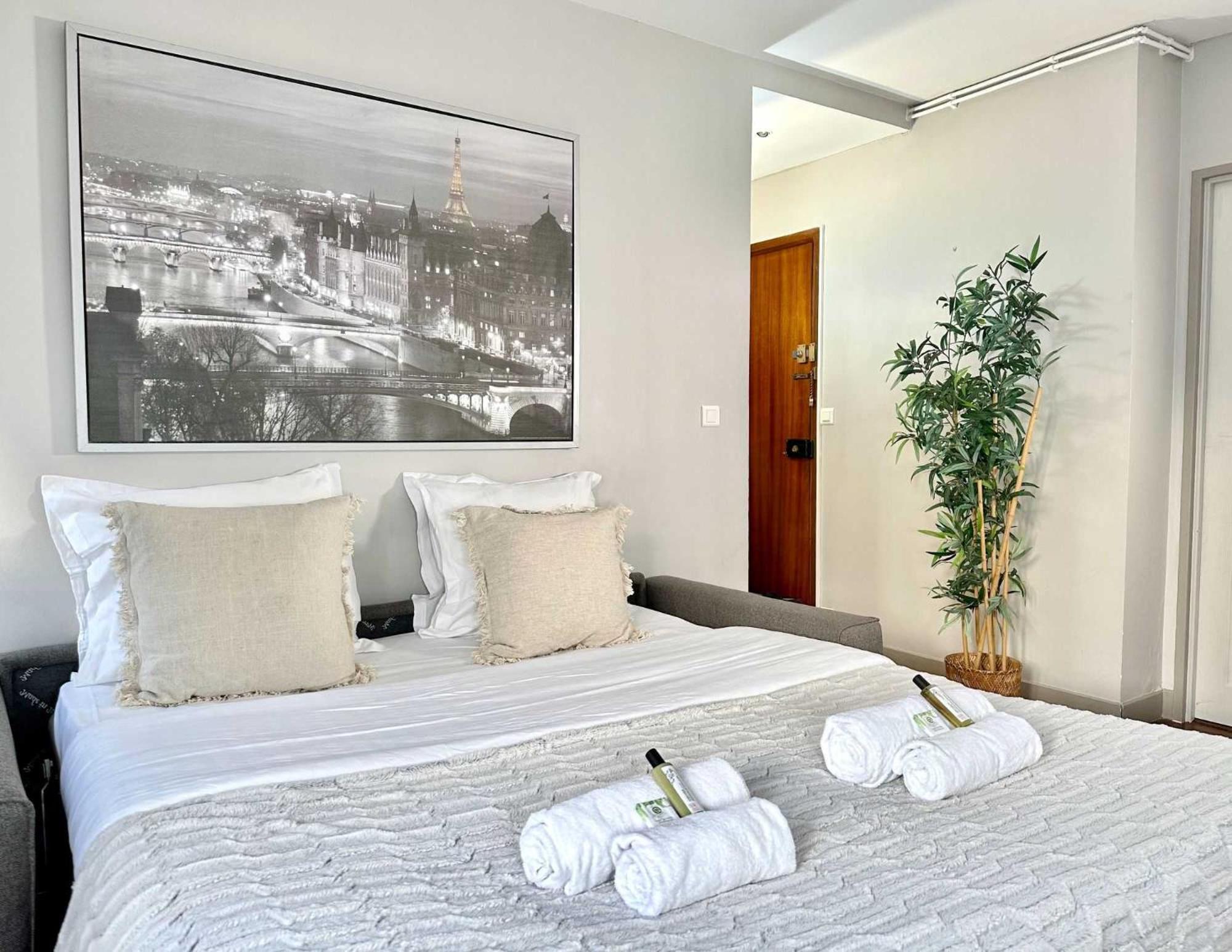 Beautiful Calm Studio In Le Marais باريس المظهر الخارجي الصورة