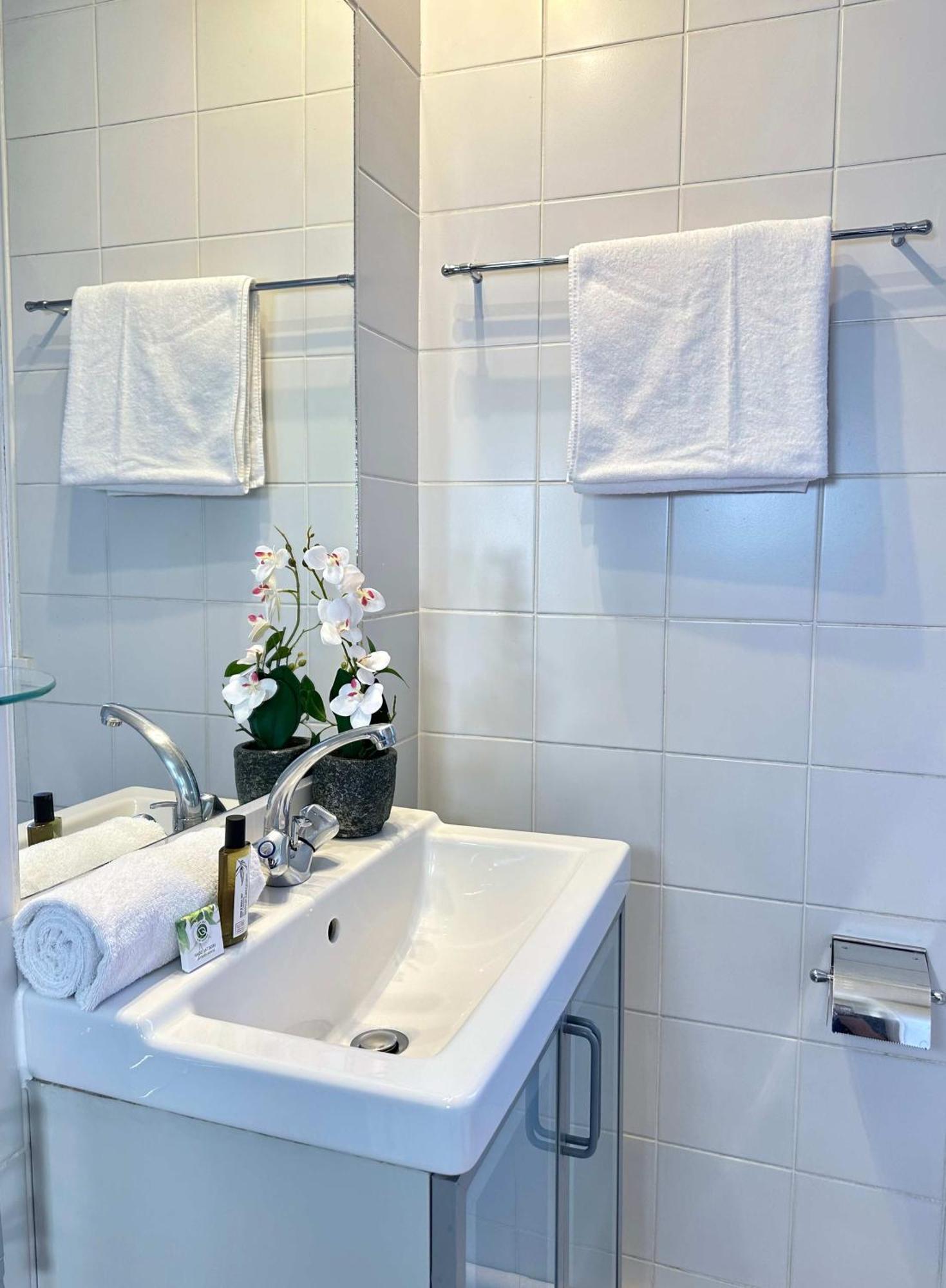 Beautiful Calm Studio In Le Marais باريس المظهر الخارجي الصورة